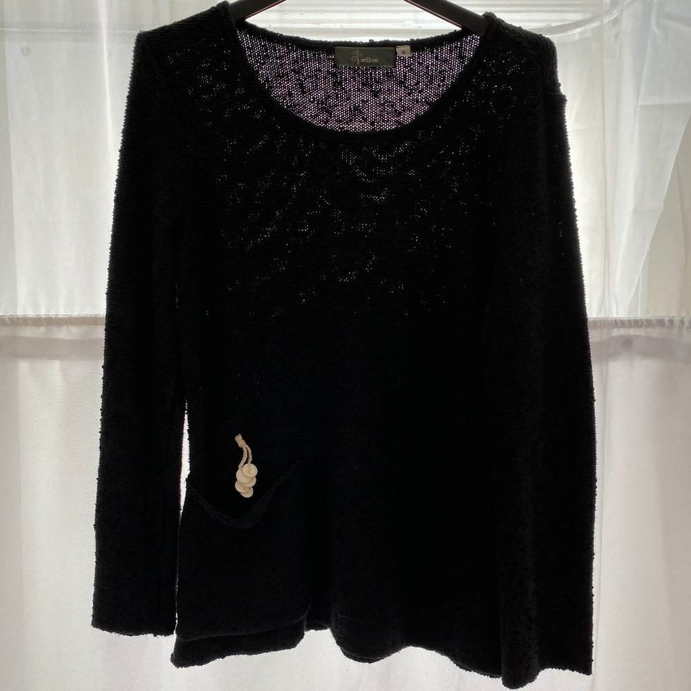 Willow Tree Black Scoop Neck Black Sweater, Small